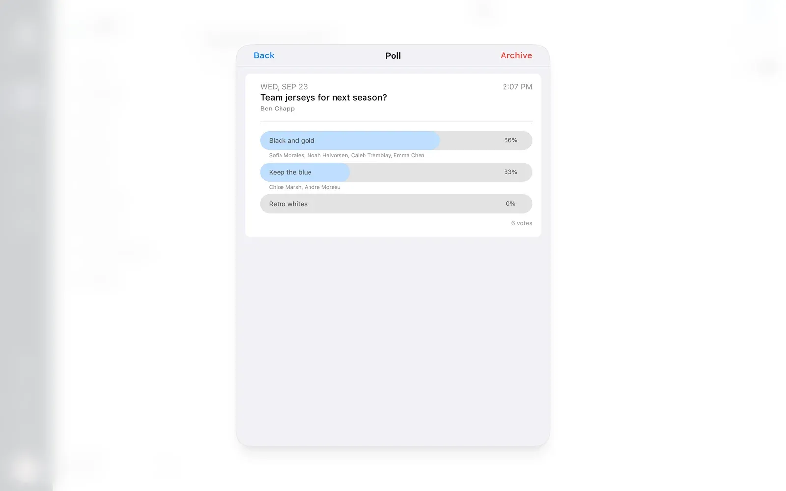 BenchApp on a computer: a poll with the share of votes for each option and who voted