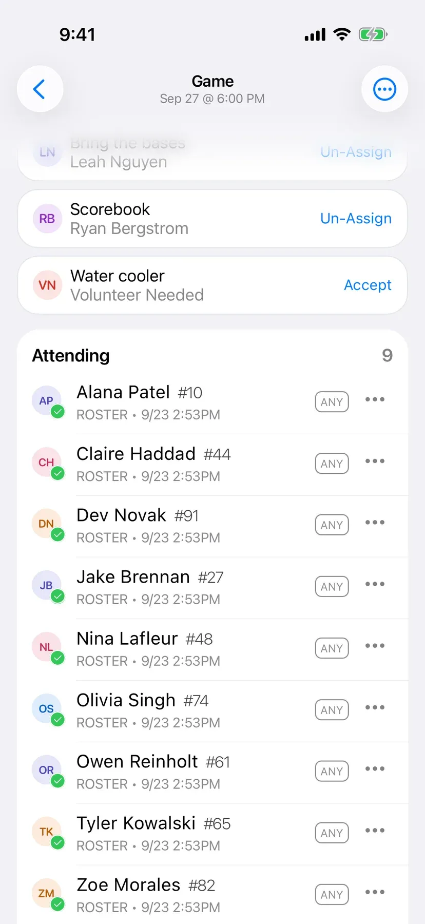BenchApp game screen showing who is in, out, and yet to reply