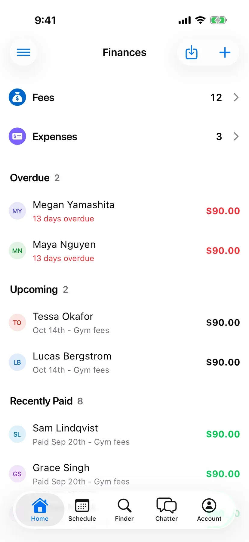 BenchApp finances screen showing fees collected and players who still owe