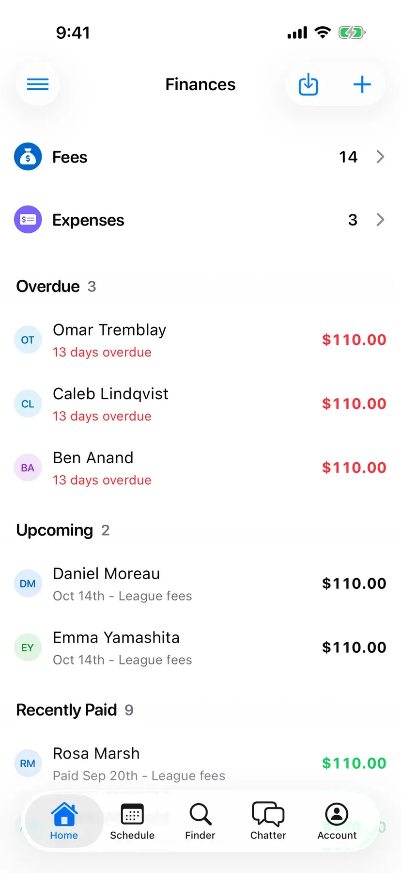 BenchApp finances screen showing fees collected and players who still owe